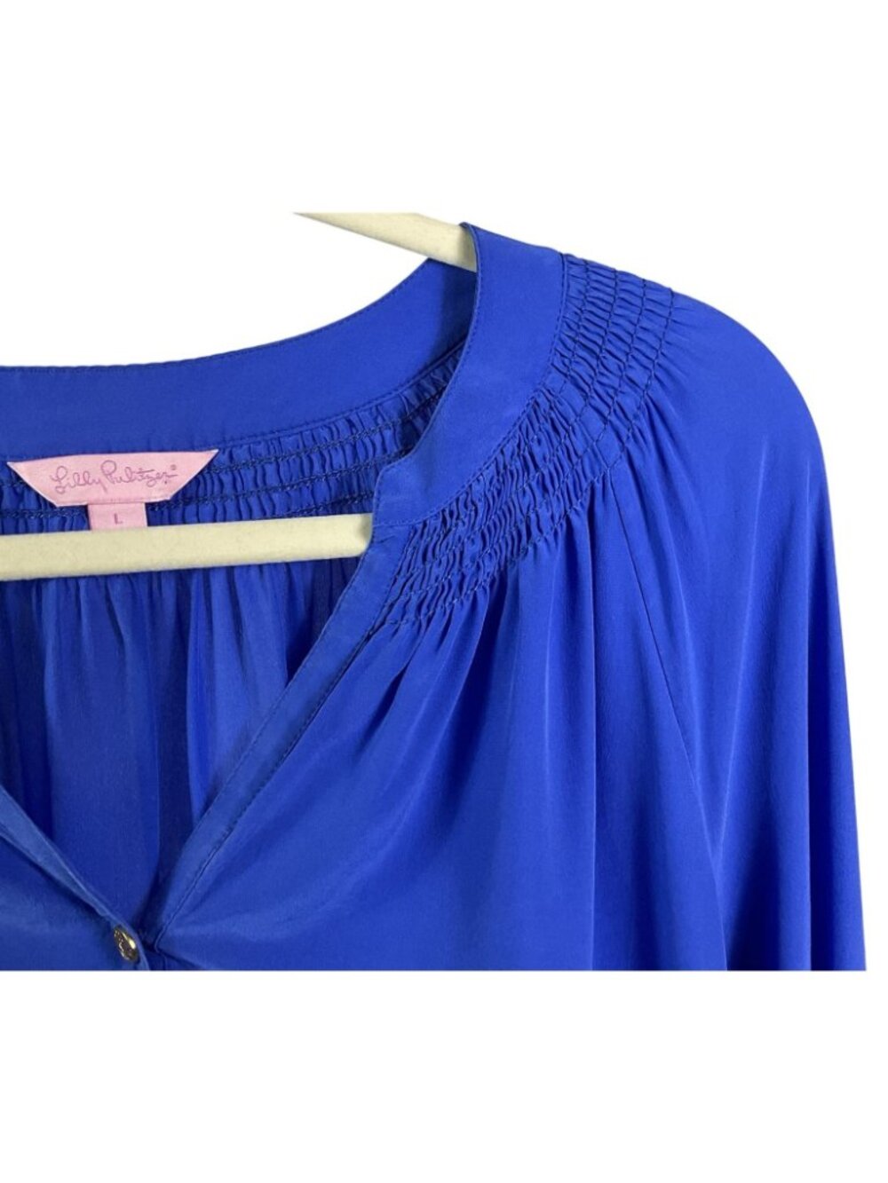 Lilly Pulitzer Elsa Blue Silk Long Sleeve Blouse With Smocked Yoke & Gold Button - Picture 5 of 12